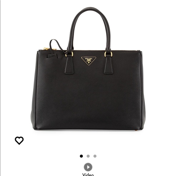 Prada saffiano / medium - Picture 1 of 4